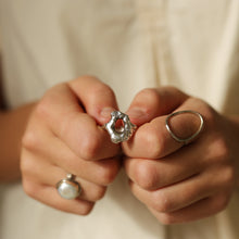 Load image into Gallery viewer, Earthy Solid Silver Ring
