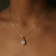 Load image into Gallery viewer, Baroque Pearl Necklace
