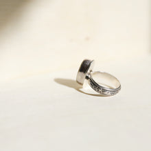 Load image into Gallery viewer, Green Turquoise Mountain Ring + Decorative Band
