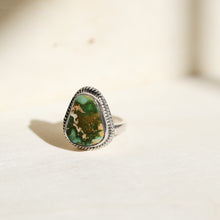 Load image into Gallery viewer, Turquoise Mountain Ring with Braided Detail
